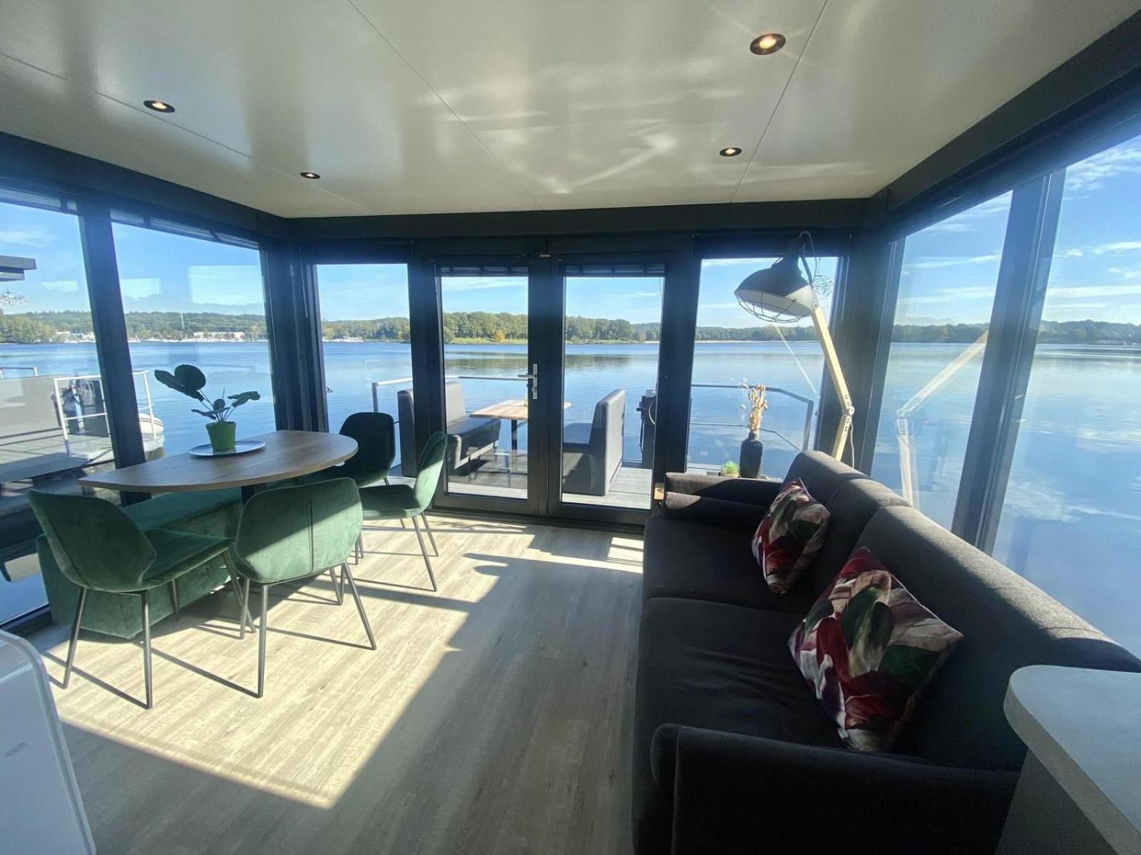 Houseboat Marina Mookerplas 4-6 Persons Plasmolen エクステリア 写真